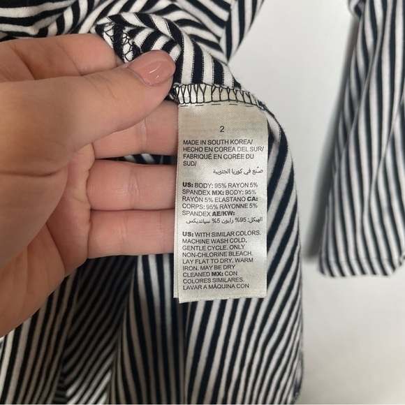 Chico’s Striped Batwing Top Large - Picture 4 of 4